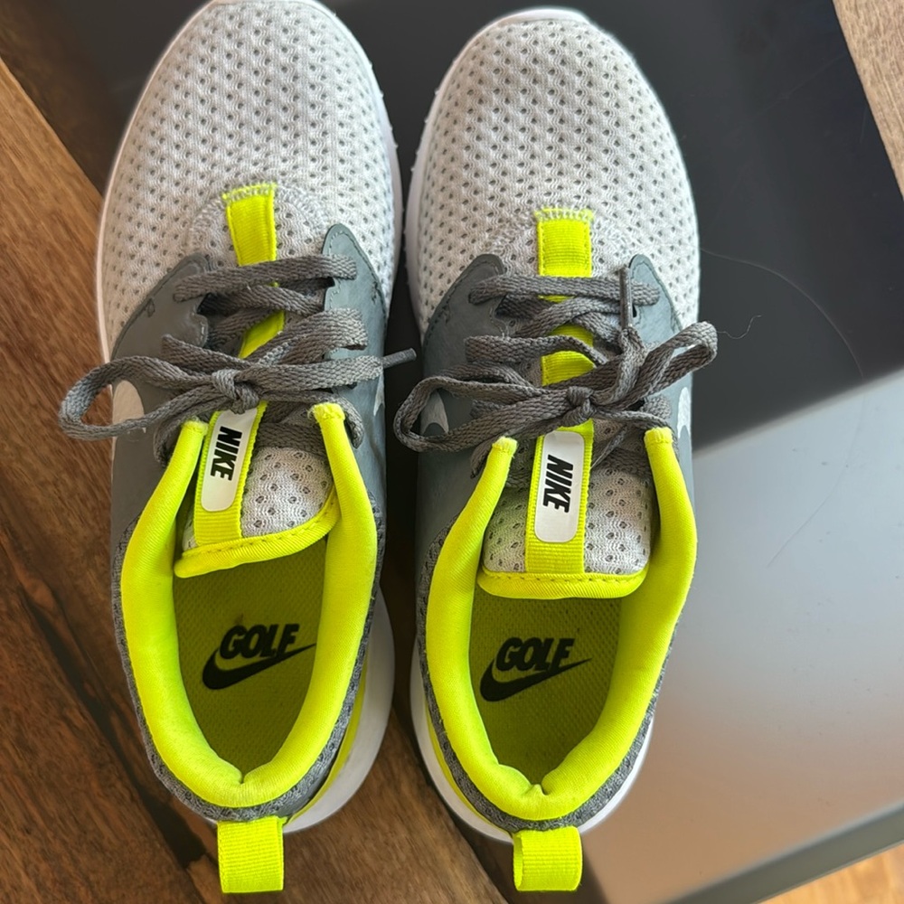 Nike Kids Roshe Golf shoes  in Gray and Neon Yellow size 5Y - Picture 6 of 7